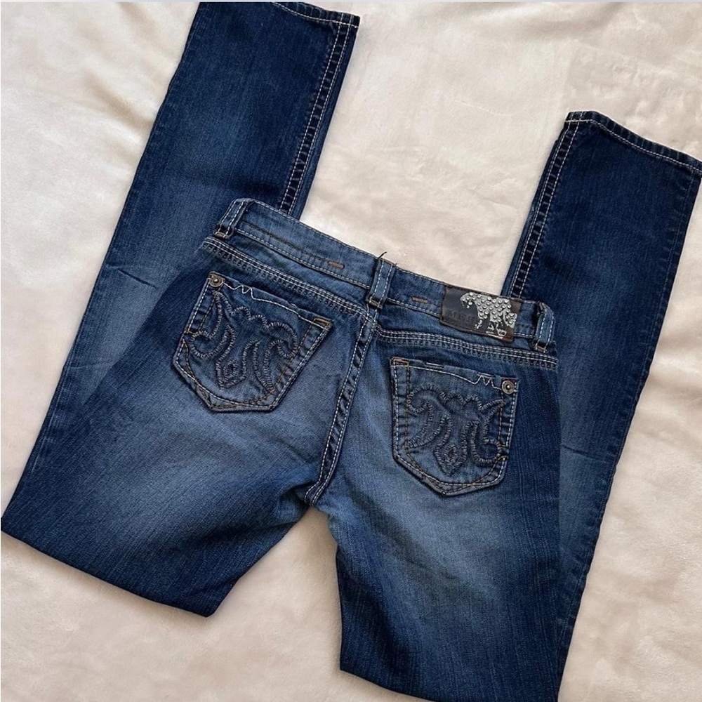 Classic  Women's Straight Leg Jeans